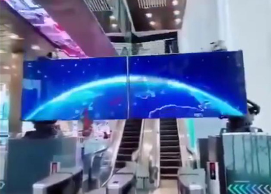  Application scenario of robot arm+led display screen interaction at the entrance of supermarket