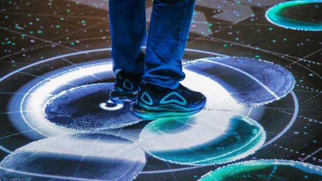  Ground interactive projection