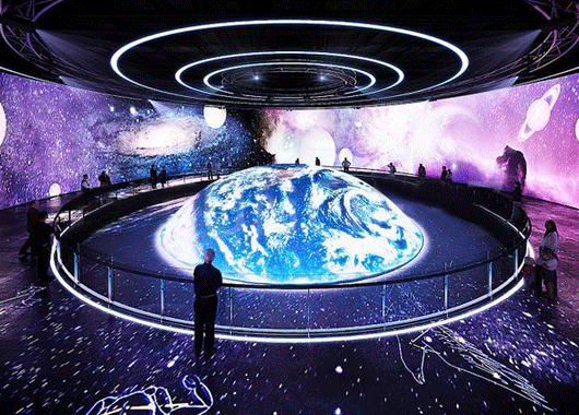  Application scenario of spherical screen projection in meteorological bureau