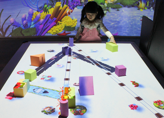  Desktop interactive projection mall children's playground