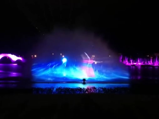  Holographic water curtain projection