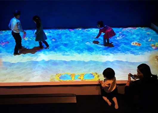  Application scenario of multimedia interactive sand pool in early childhood kindergarten