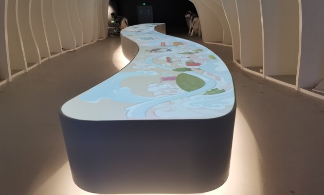  Desktop interactive projection - curious digital technology
